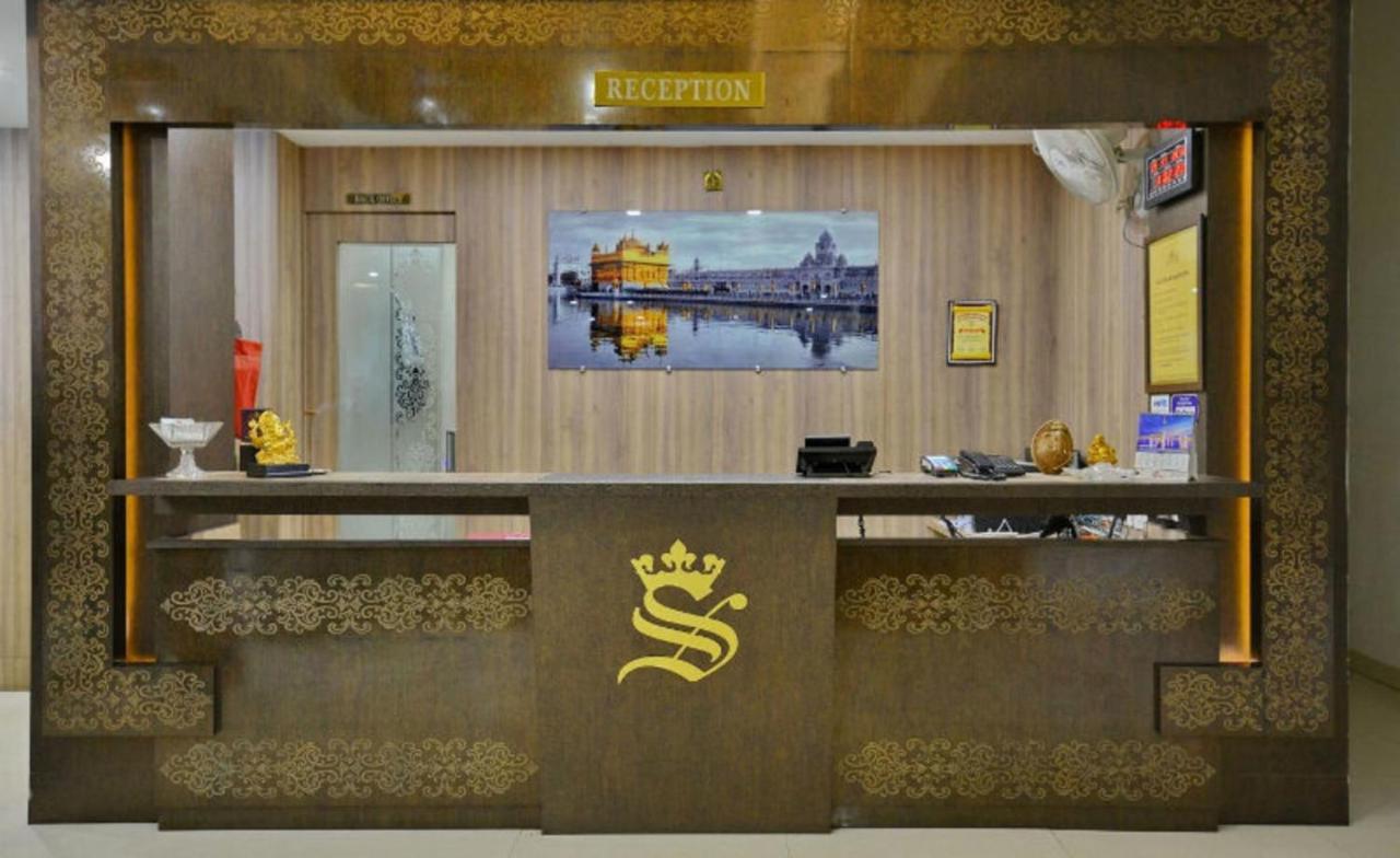 Hotel Samrat Jabalpur Ngoại thất bức ảnh